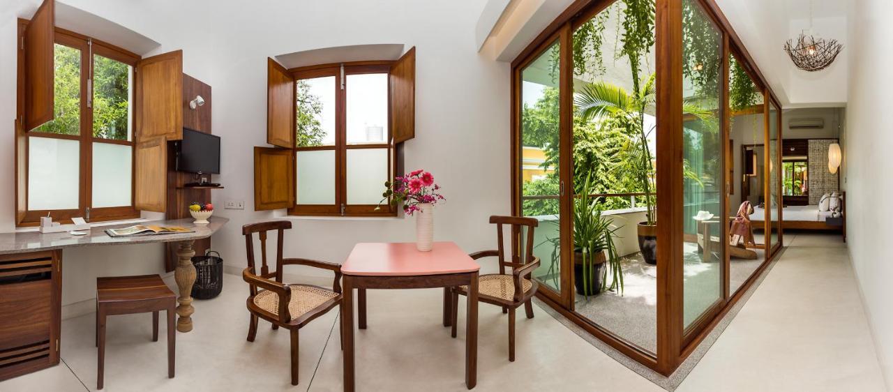 La Villa ポンディシェリ エクステリア 写真